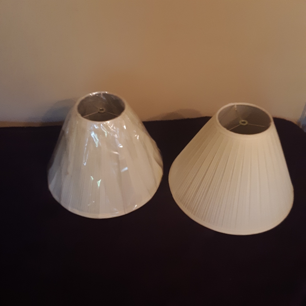 2 cream lampshades unused